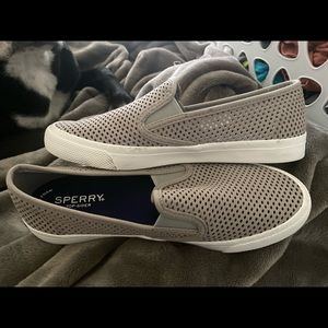 Sperry shoes